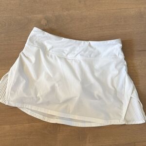 Lululemon Play Off The Pleats Skirt white